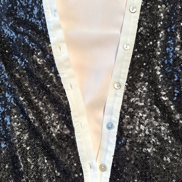 Black Sequin Button Front Tank Top by Charlotte Russe Size M - Picture 14 of 17